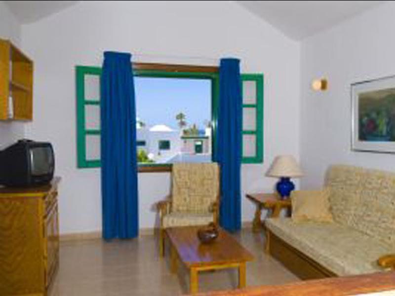 Apartamentos Las Acacias プエルト・デル・カルメン エクステリア 写真
